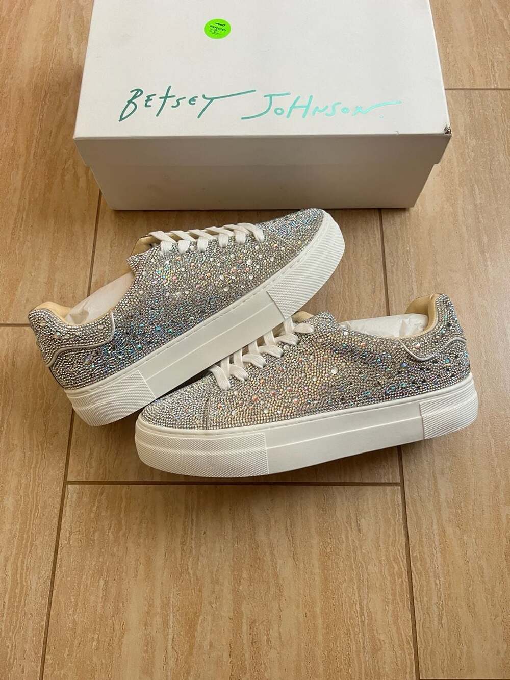 Betsey Johnson Sidny Rhinestone Platform Women’s Sneakers Sz 9.5W